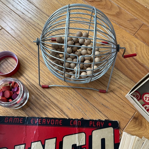 Vintage 50s Bingo Game Lot with Metal Basket Spinner - Picture 6 of 9